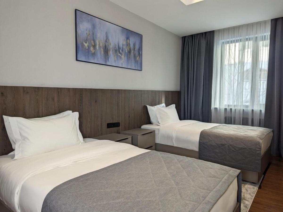 Raavah Aparthotel Алмати Екстер'єр фото