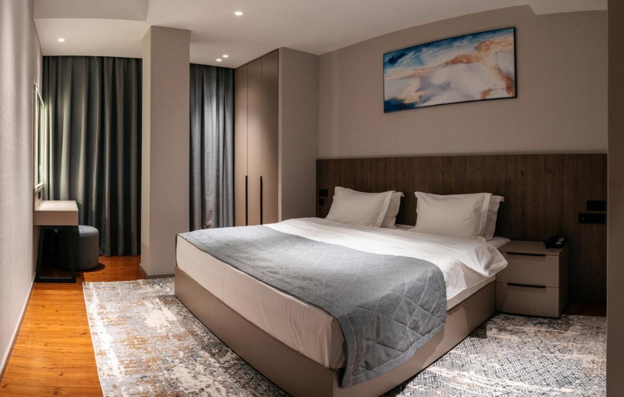 Raavah Aparthotel Алмати Екстер'єр фото