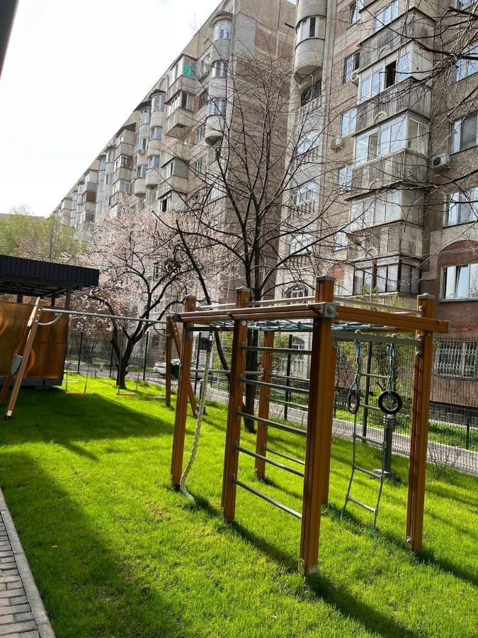 Raavah Aparthotel Алмати Екстер'єр фото